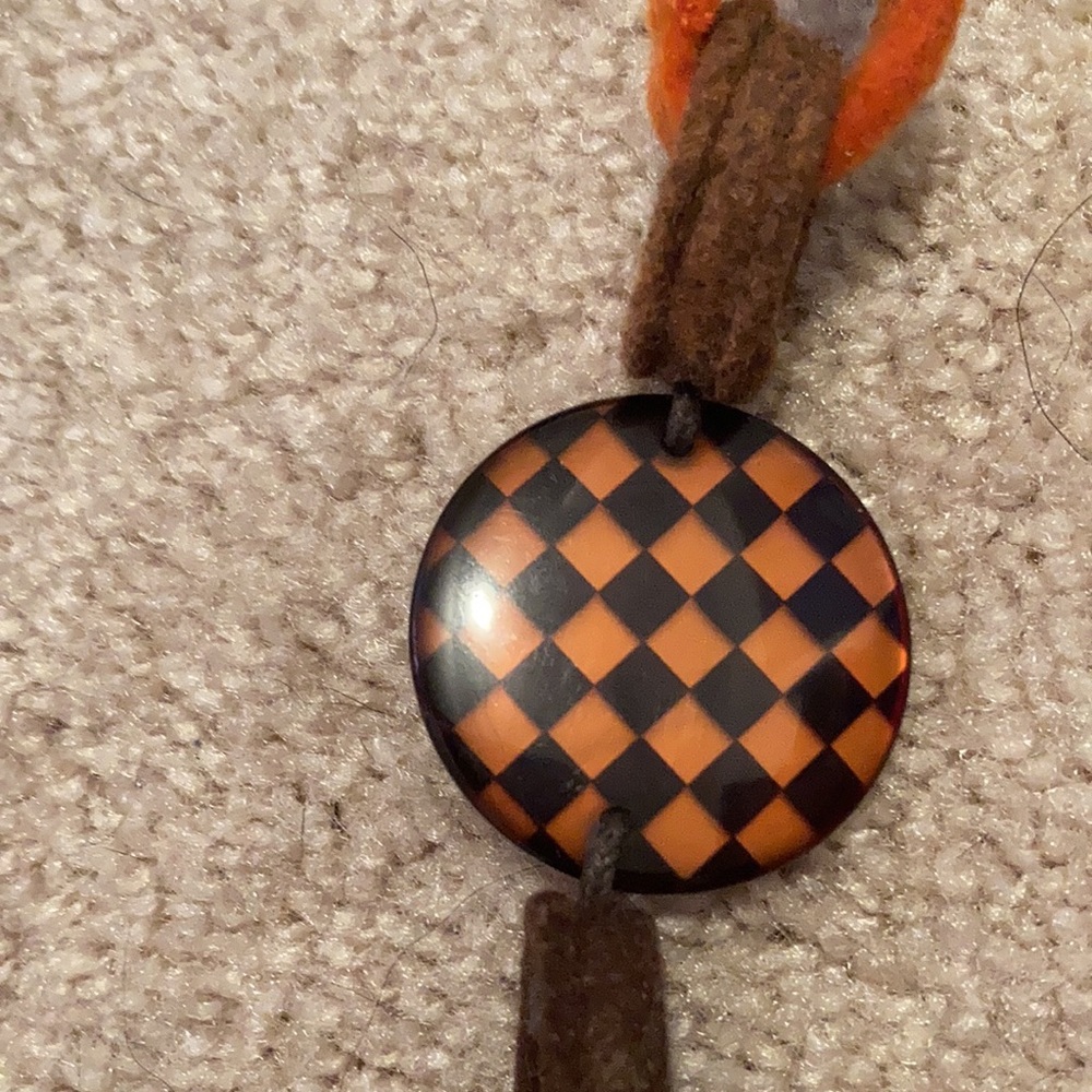 Felt Necklace - Picture 3 of 5